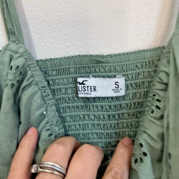 Hollister Green Cotton Eyelet Crop Tank Top Size S Smocked Back Boho - Picture 3 of 5